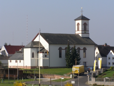 kirche-mainflingen2_400.jpg